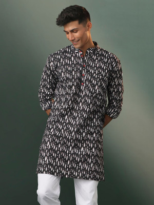 VASTRAMAY Men Printed Straight Kurta(Black)