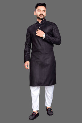vuriq Men Striped Straight Kurta(Black)
