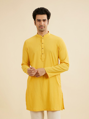 MANYAVAR Men Self Design Straight Kurta(Yellow)