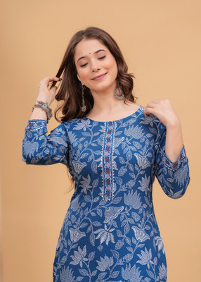 Dk Fab Women Printed Straight Kurta(Dark Blue)