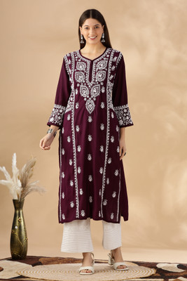 Club Loom Women Embroidered Straight Kurta(Purple)