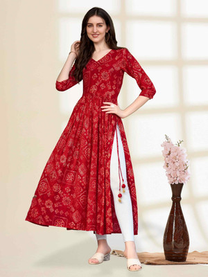Majesta Women Printed Flared Kurta(Red)