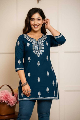Jasmina Women Embroidered Straight Kurta(Dark Blue)