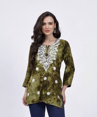Wearaholic Women Printed Straight Kurta(Green)