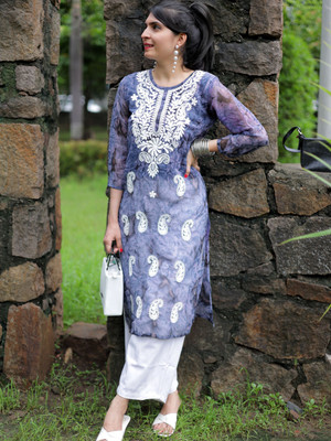 Anmi Embroidered Women Straight Kurta(Grey)