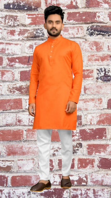 BISWAS Men Solid Straight Kurta(Orange)
