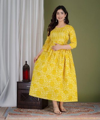 Murli Kurti Women Printed Anarkali Kurta(Yellow, White)