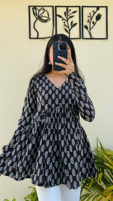 Vrishabhanulali Formal Floral Print Women Black Top