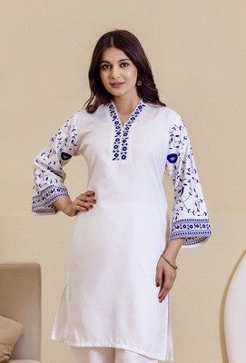 Floressa Women Embroidered A-line Kurta(White)