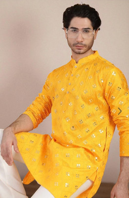 Biswas Trends Men Embellished Straight Kurta(Yellow)