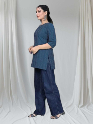 Rangrasiya Creation Women Striped A-line Kurta(Blue)
