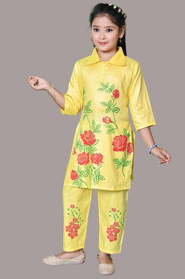 HouseOfCommon Girls Casual Kurta and Pyjama Set(Multicolor Pack of 1)