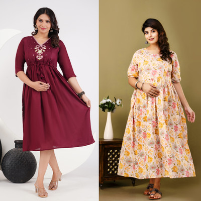 Khoj Bagda Women Floral Print, Embroidered Anarkali Kurta(Maroon)