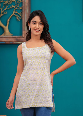 Label Adrija Women Floral Print A-line Kurta(White)