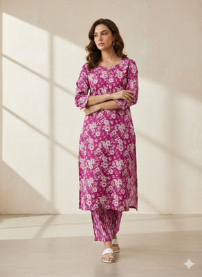 M.A ENTERPRISES Women Floral Print, Dyed/Ombre Straight Kurta(Pink)