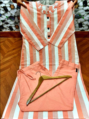 Kasturi Trends Women Striped Straight Kurta(Orange)