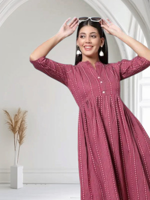 Houseofcommonv Women Self Design A-line Kurta(Pink)