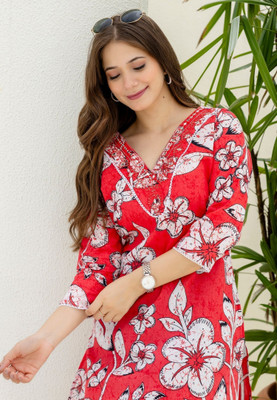 Surhi Women Printed Straight Kurta(Red)
