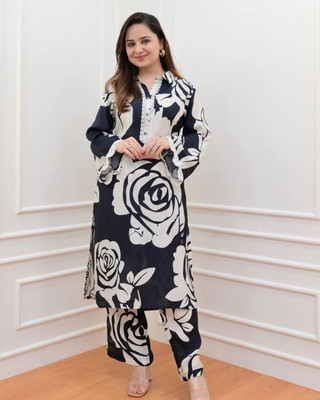 PRAVIK Women Self Design A-line Kurta(Black, White)