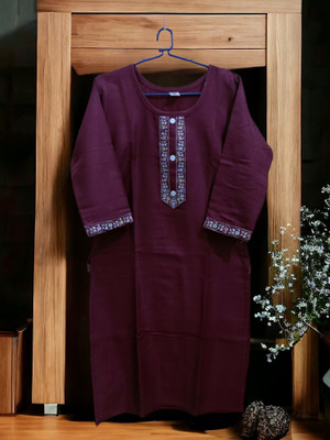 Shahbazcreation Women Solid A-line Kurta(Maroon)