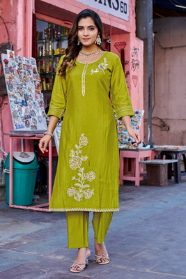 KODILA Women Embroidered Straight Kurta(Light Green)