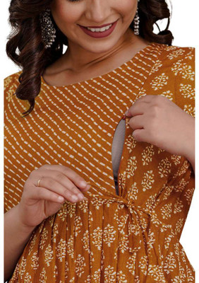 Murli Kurti Women Floral Print Anarkali Kurta(Yellow)