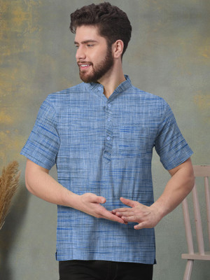 W S TEXTILE Men Solid Straight Kurta(Blue)