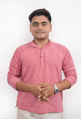 Skurta Men Printed Straight Kurta(Red)