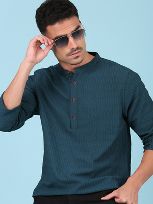 Voroxy Men Self Design Straight Kurta(Blue)