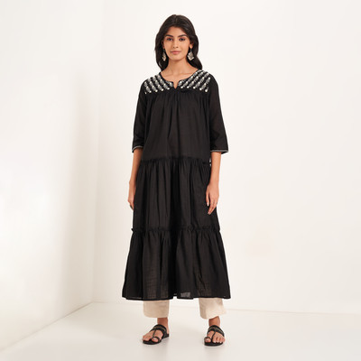 Rangmanch by Pantaloons Women Solid A-line Kurta(Black)