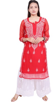 ADR CHIKANKARI Women Embroidered Straight Kurta(Red)