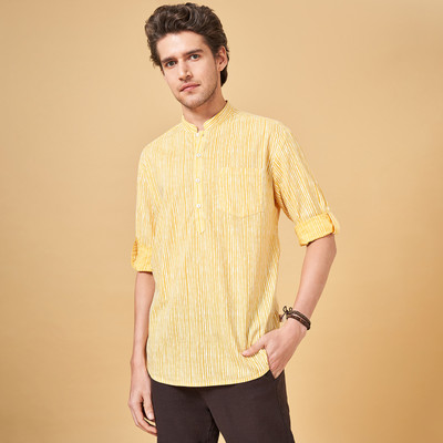 Indus Route by Pantaloons Men Printed Straight Kurta(Beige)