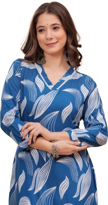 PURSHOTTAM WALA Women Floral Print Straight Kurta(Dark Blue)