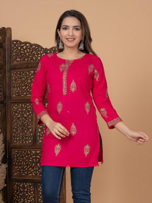 Annsh Apparel Women Printed Straight Kurta(Gold)