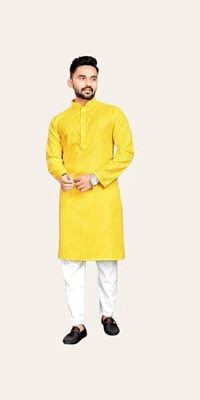 Shivgarmets Men Solid Straight Kurta(Yellow)