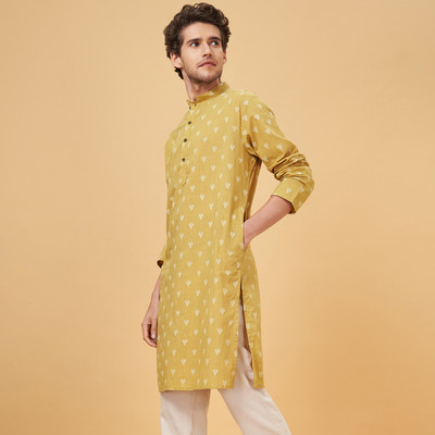 Indus Route by Pantaloons Men Printed Straight Kurta(Brown)