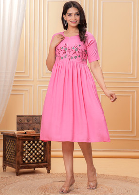 Lambodhar Textiles Women Embroidered Anarkali Kurta(Pink)