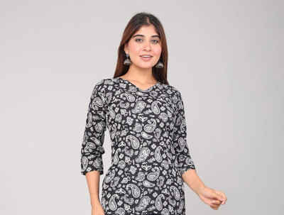 Somani Fabs Women Printed Straight Kurta(Multicolor)