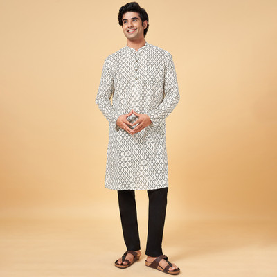 Indus Route by Pantaloons Men Printed A-line Kurta(White)
