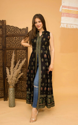 Sinyaar Women Floral Print Frontslit Kurta(Black)