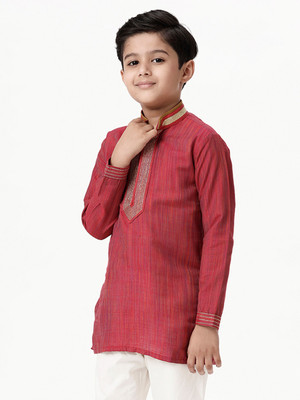 Ramraj Cotton Boys Self Design Straight Kurta(Maroon)
