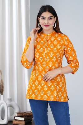 Tanisha Women Printed Straight Kurta(White, Orange)