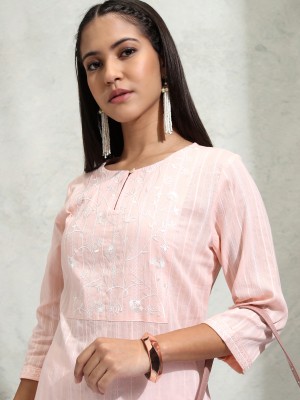 Vishudh Women Embroidered Straight Kurta(Pink)