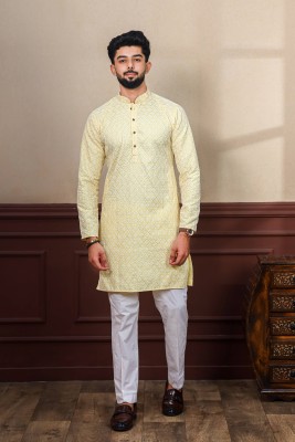 Koshin Men Embroidered Straight Kurta(Yellow)