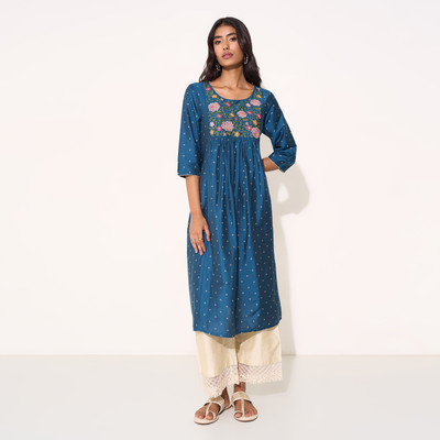 Rangmanch by Pantaloons Women Embroidered A-line Kurta(Multicolor)