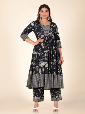 Aramya Women Kurta Pant Set