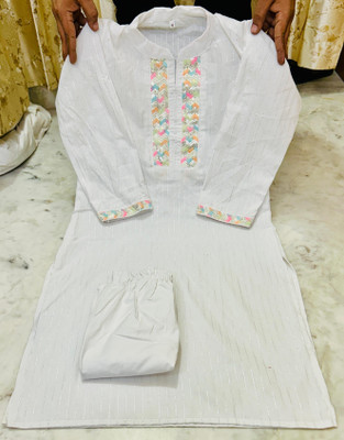 ssf Women Geometric Print, Self Design A-line Kurta(White)