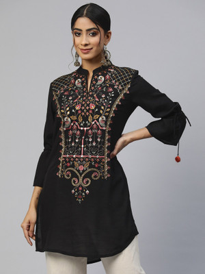 Trendmalls Women Embroidered, Floral Print, Geometric Print Straight Kurta(Black)