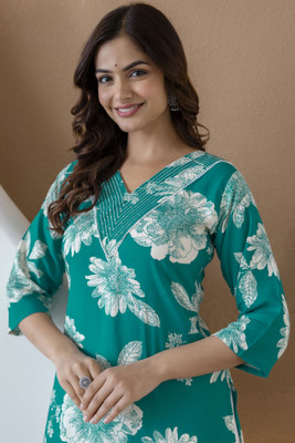 Udati Kaliya Women Printed Straight Kurta(Green, White)