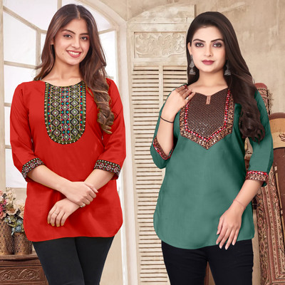 FSR Women Solid A-line Kurta(Red, Green)